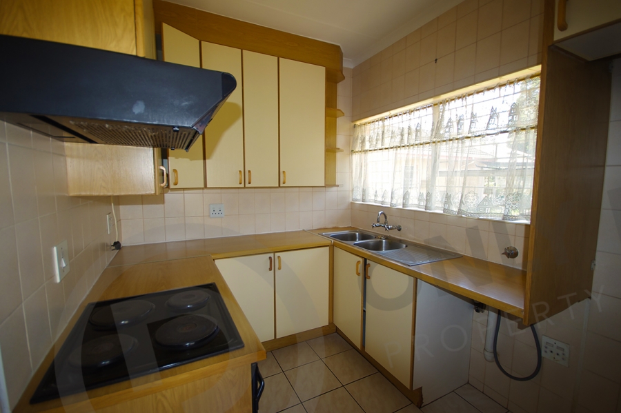 4 Bedroom Property for Sale in Kenleaf Gauteng