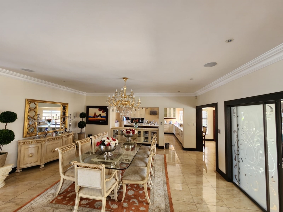 6 Bedroom Property for Sale in Helderwyk Gauteng