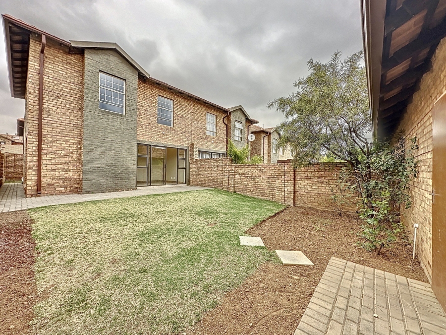 To Let 3 Bedroom Property for Rent in Tyger Valley Gauteng