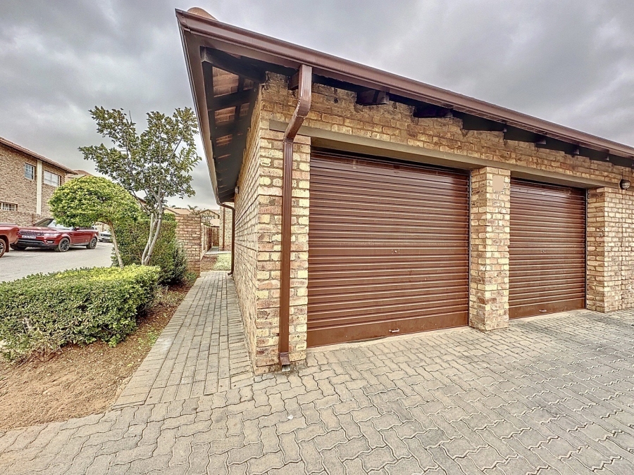 To Let 3 Bedroom Property for Rent in Tyger Valley Gauteng