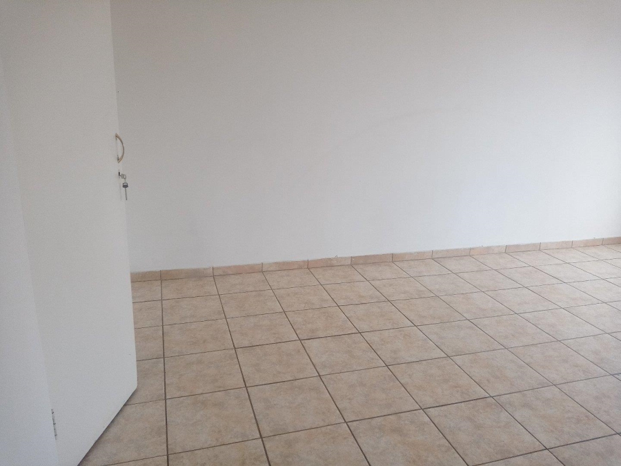 12 Bedroom Property for Sale in Laudium Ext 1 Gauteng