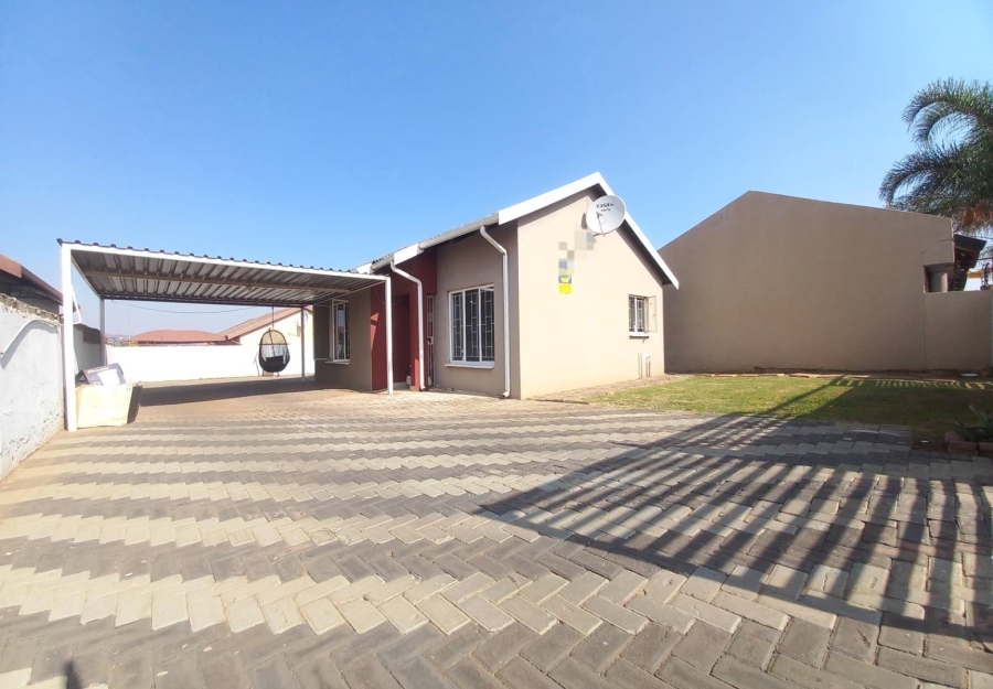 2 Bedroom Property for Sale in Elandspoort Gauteng