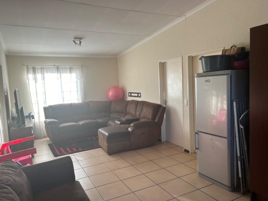 2 Bedroom Property for Sale in Benoni AH Gauteng