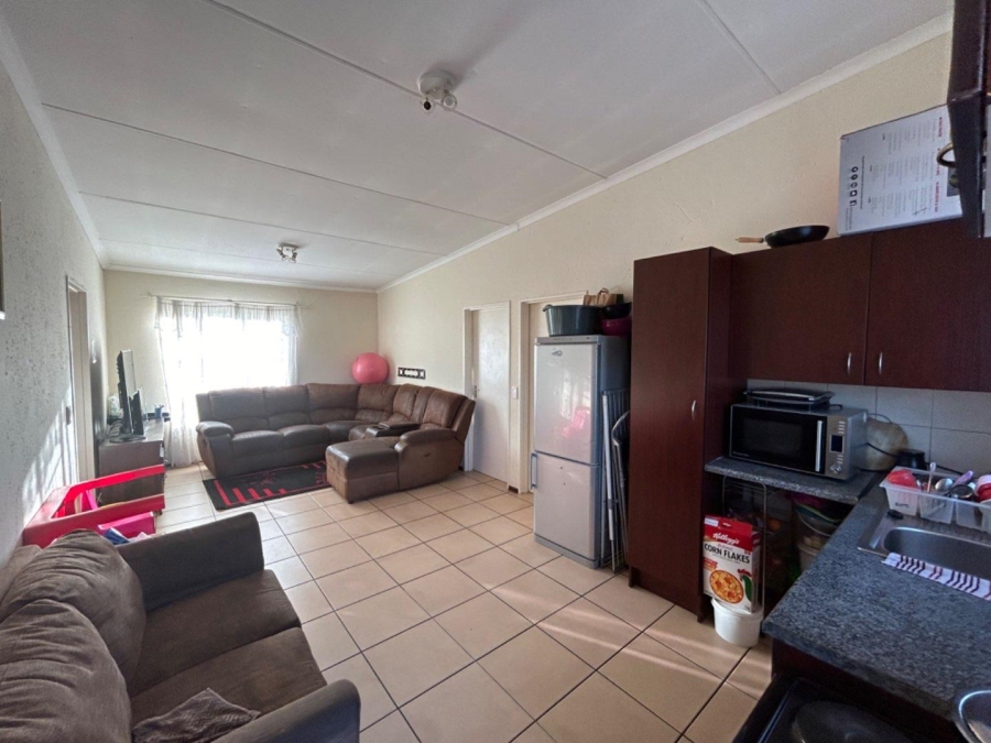 2 Bedroom Property for Sale in Benoni AH Gauteng