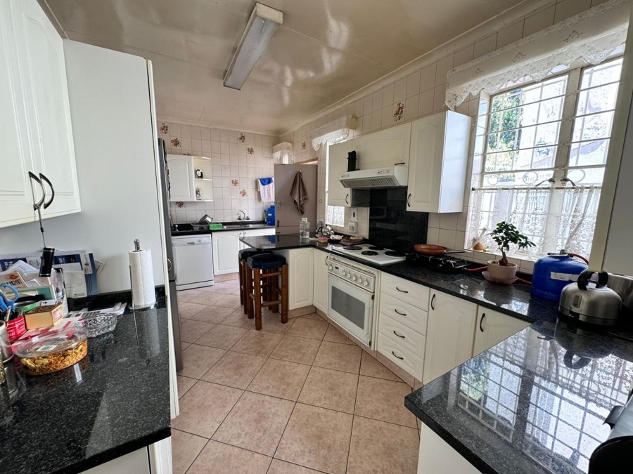 3 Bedroom Property for Sale in Ormonde Gauteng