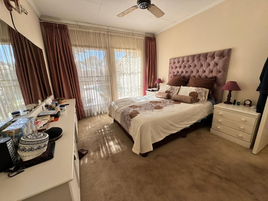 3 Bedroom Property for Sale in Ormonde Gauteng