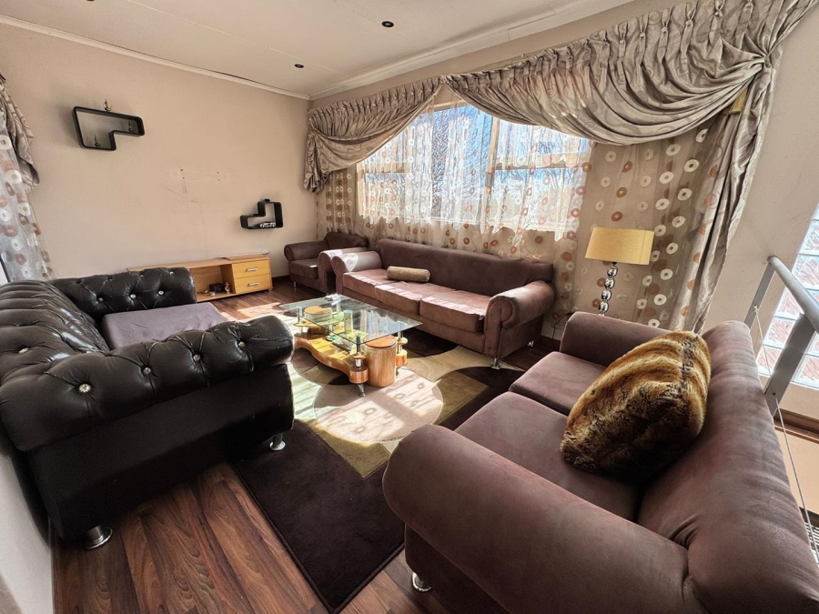 3 Bedroom Property for Sale in Ormonde Gauteng