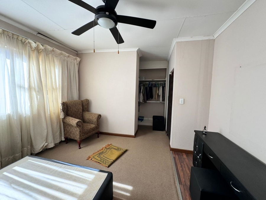 3 Bedroom Property for Sale in Ormonde Gauteng