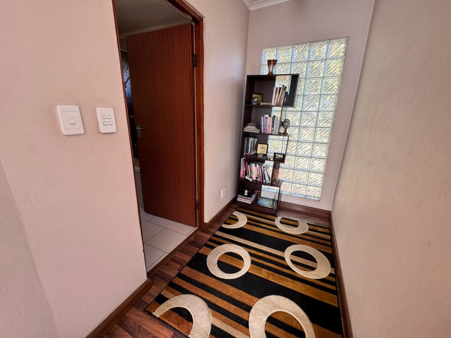 3 Bedroom Property for Sale in Ormonde Gauteng