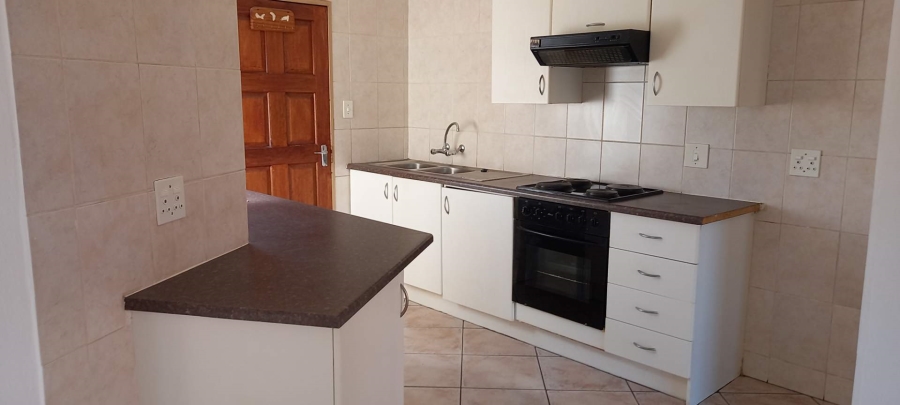 2 Bedroom Property for Sale in South Crest Gauteng