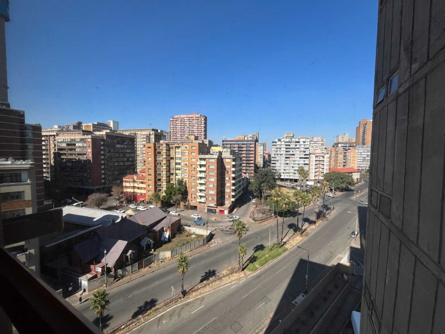 2 Bedroom Property for Sale in Parktown Gauteng