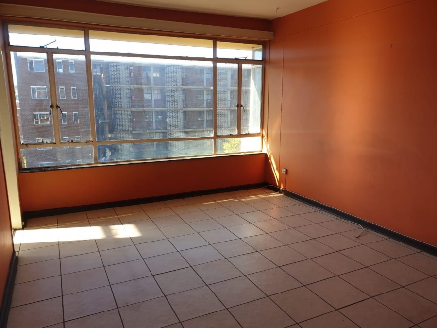 1 Bedroom Property for Sale in Pretoria Central Gauteng