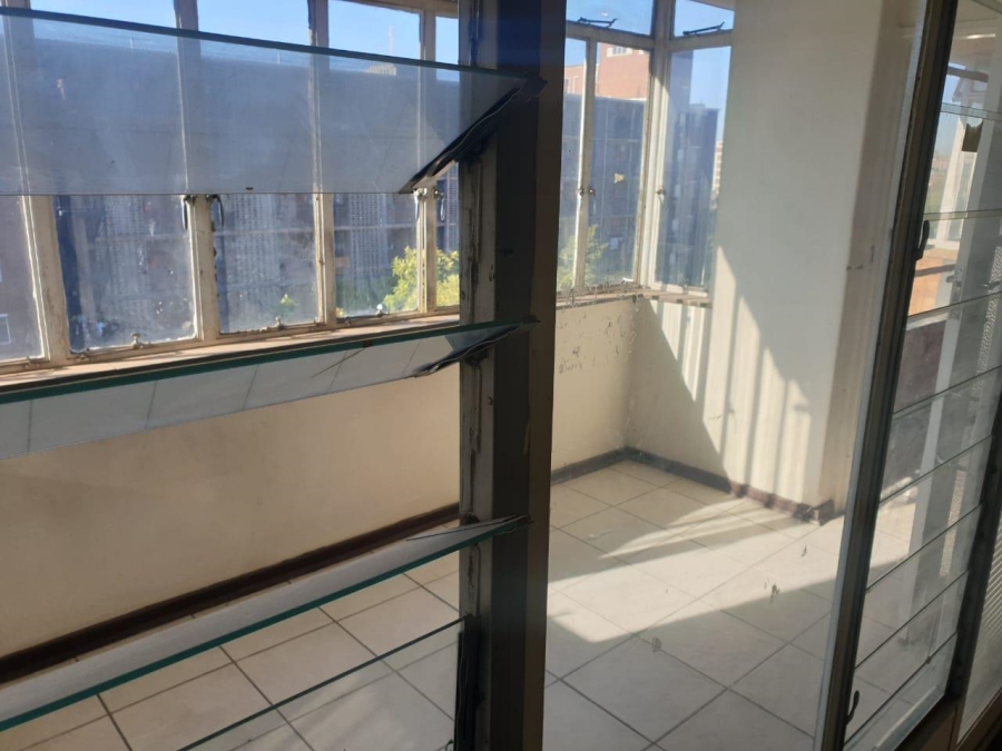 1 Bedroom Property for Sale in Pretoria Central Gauteng