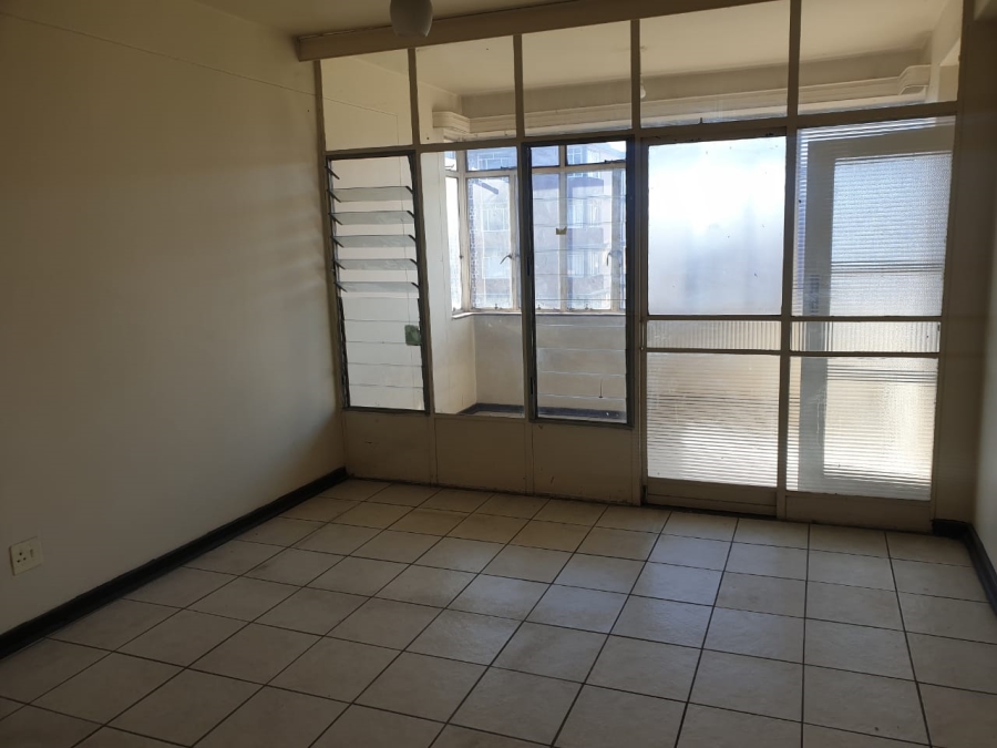 1 Bedroom Property for Sale in Pretoria Central Gauteng
