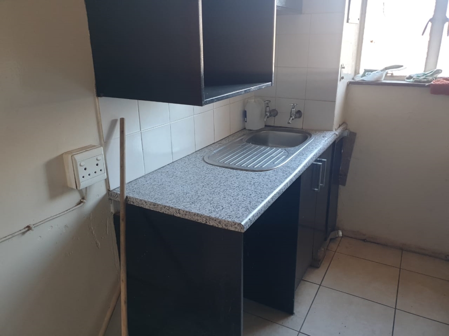 1 Bedroom Property for Sale in Pretoria Central Gauteng