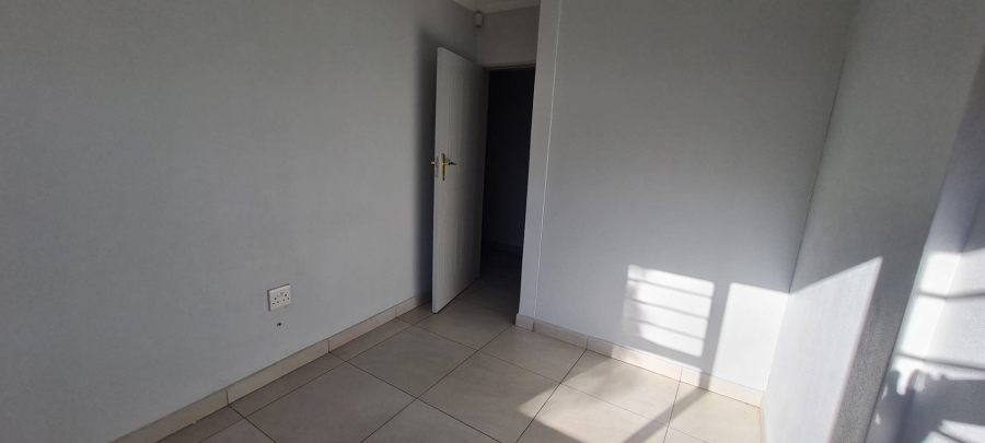 5 Bedroom Property for Sale in Florentia Gauteng