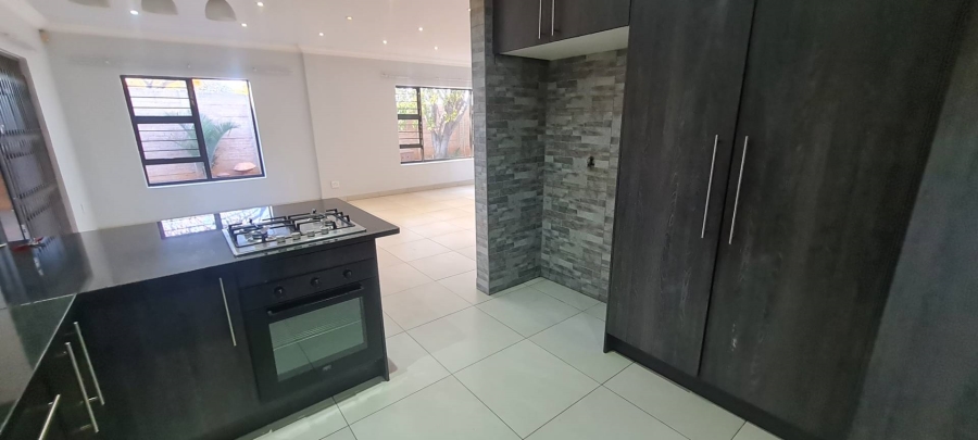 5 Bedroom Property for Sale in Florentia Gauteng