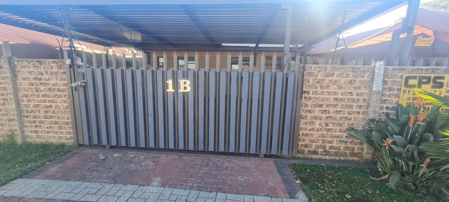 5 Bedroom Property for Sale in Florentia Gauteng