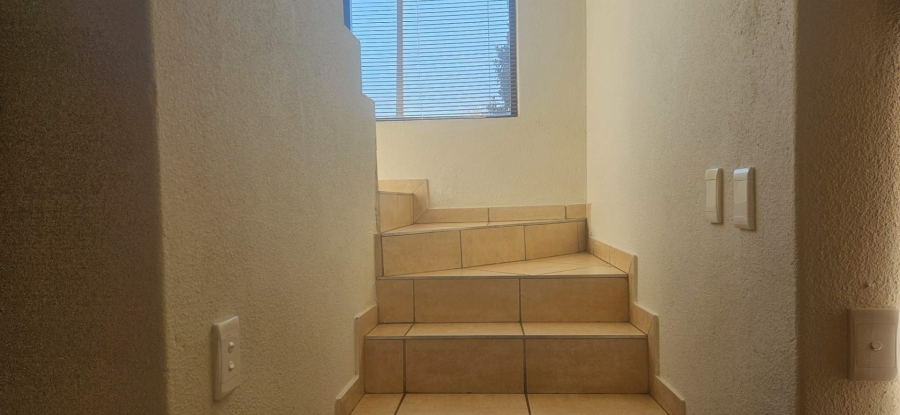 2 Bedroom Property for Sale in General Albertspark Gauteng
