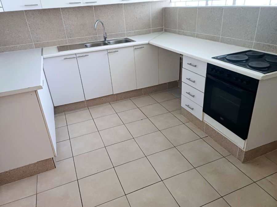 2 Bedroom Property for Sale in Killarney Gauteng