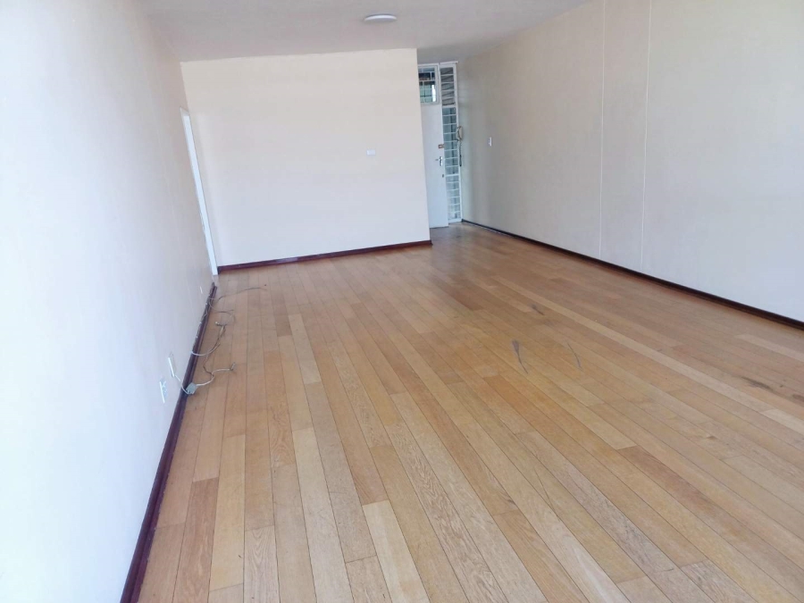 2 Bedroom Property for Sale in Killarney Gauteng