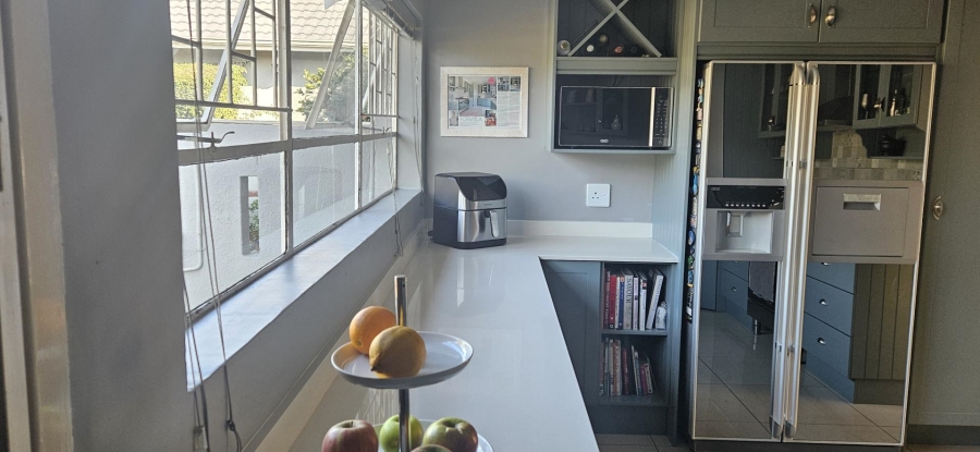 3 Bedroom Property for Sale in Brackenhurst Gauteng