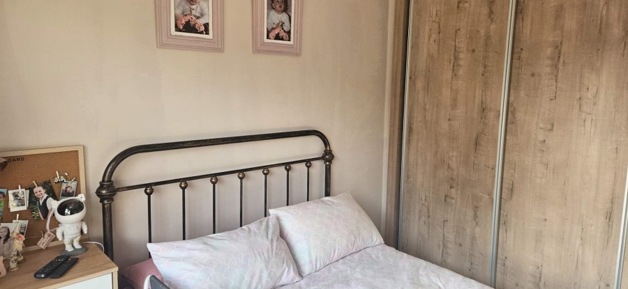 3 Bedroom Property for Sale in Brackenhurst Gauteng