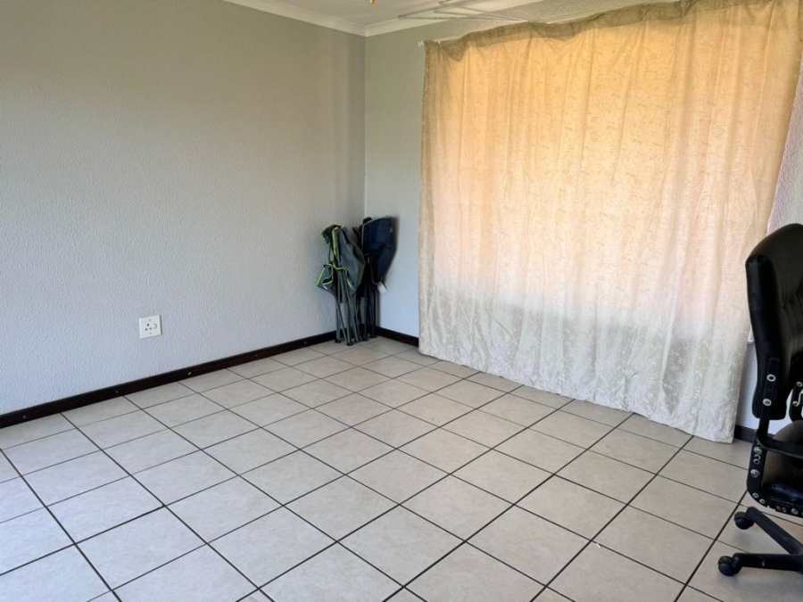 3 Bedroom Property for Sale in Albertsdal Gauteng