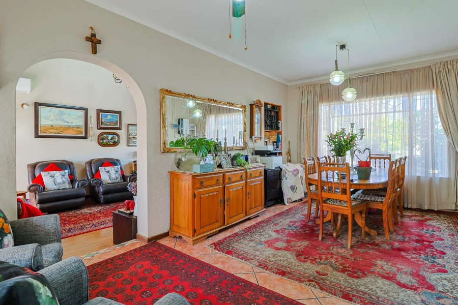 3 Bedroom Property for Sale in Brackendowns Gauteng