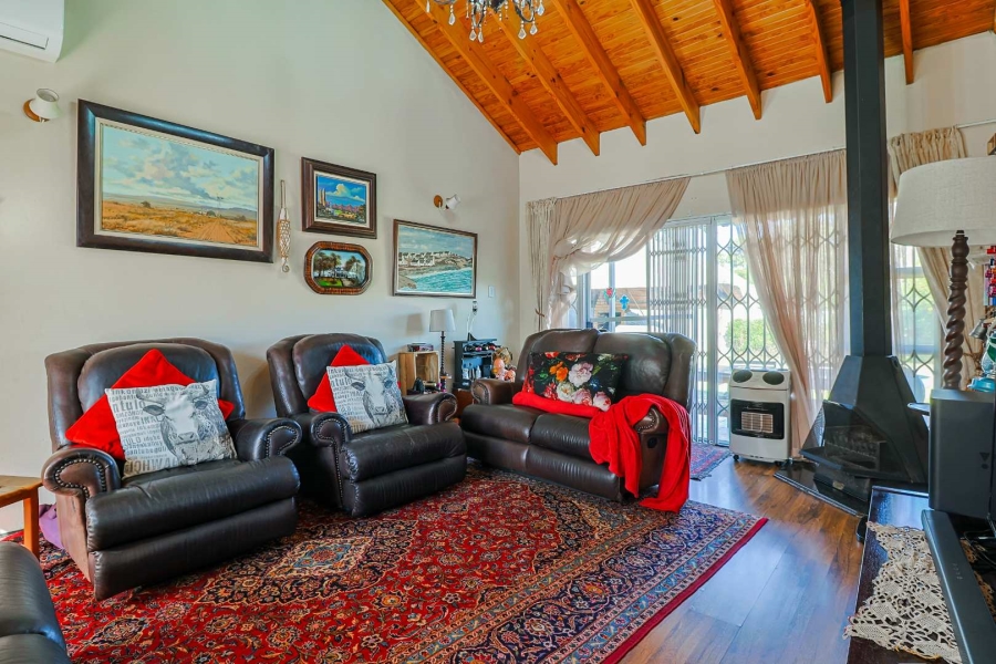 3 Bedroom Property for Sale in Brackendowns Gauteng