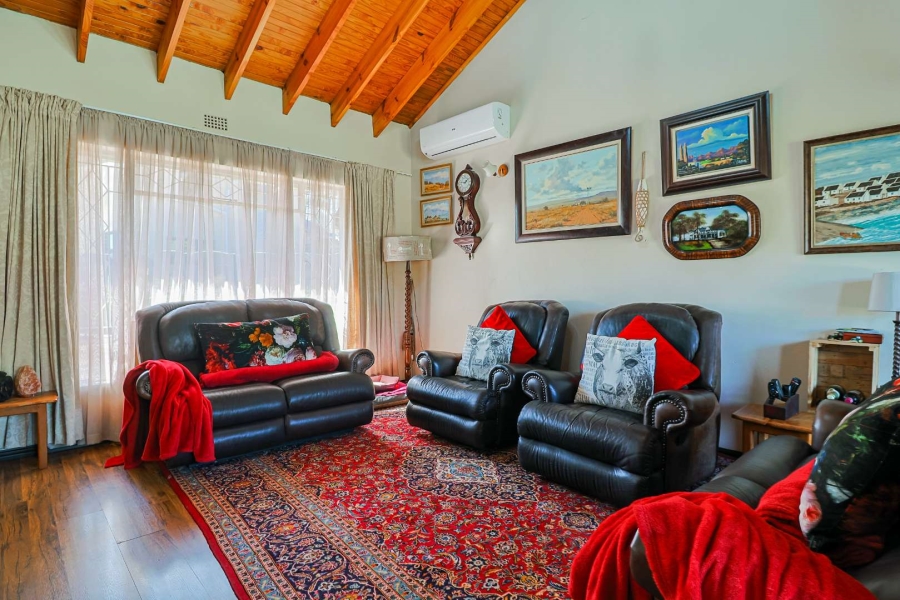 3 Bedroom Property for Sale in Brackendowns Gauteng