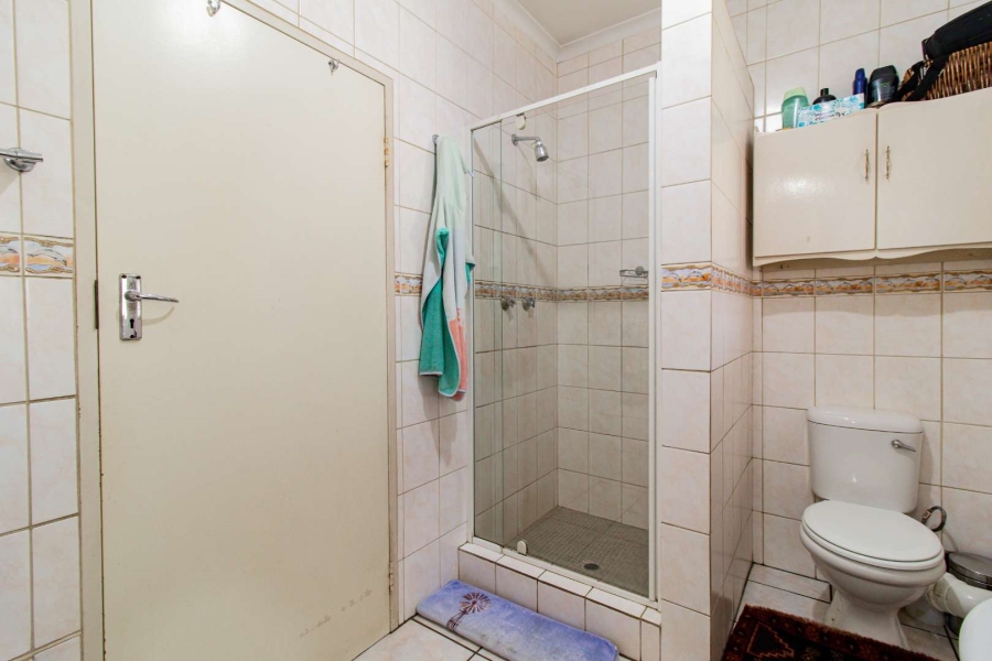 3 Bedroom Property for Sale in Brackendowns Gauteng
