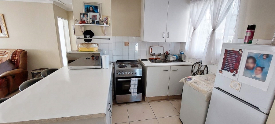 2 Bedroom Property for Sale in Verwoerdpark Gauteng