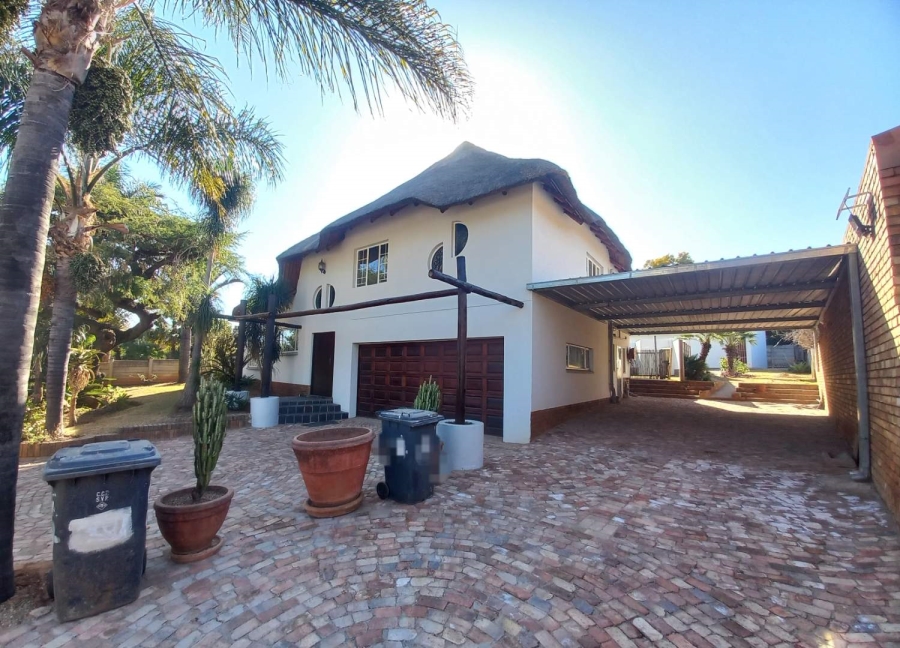 3 Bedroom Property for Sale in Suiderberg Gauteng