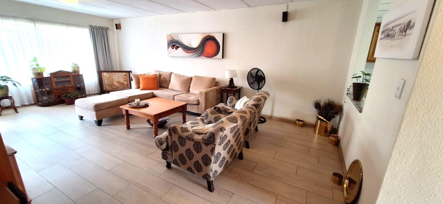2 Bedroom Property for Sale in New Redruth Gauteng