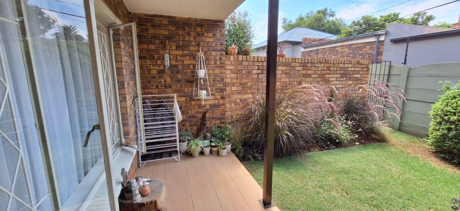 2 Bedroom Property for Sale in New Redruth Gauteng