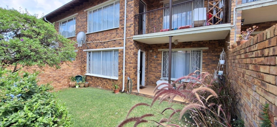 2 Bedroom Property for Sale in New Redruth Gauteng