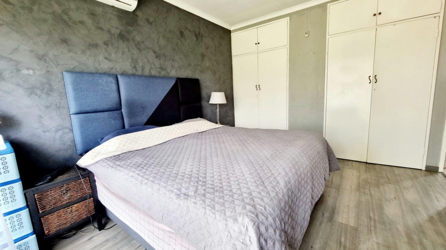 3 Bedroom Property for Sale in Brackendowns Gauteng