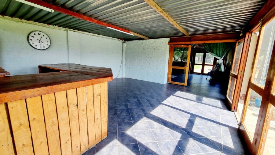 3 Bedroom Property for Sale in Brackendowns Gauteng