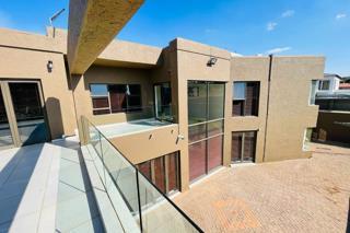 6 Bedroom Property for Sale in Liefde en Vrede Gauteng