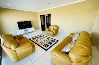 6 Bedroom Property for Sale in Liefde en Vrede Gauteng
