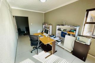 6 Bedroom Property for Sale in Liefde en Vrede Gauteng