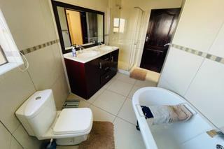 6 Bedroom Property for Sale in Liefde en Vrede Gauteng