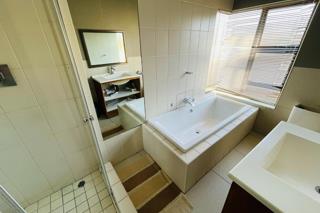 6 Bedroom Property for Sale in Liefde en Vrede Gauteng