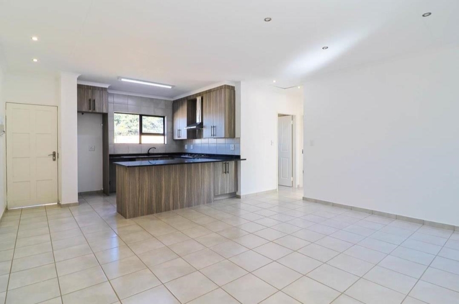 2 Bedroom Property for Sale in Brackendowns Gauteng