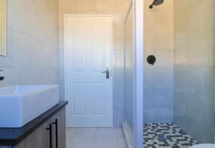 2 Bedroom Property for Sale in Brackendowns Gauteng