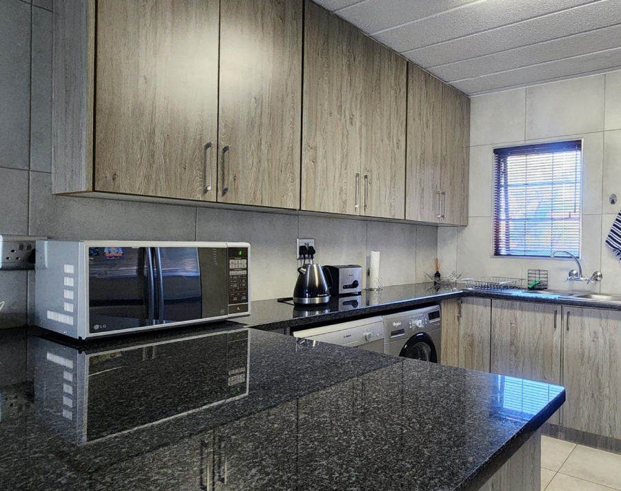 3 Bedroom Property for Sale in Verwoerdpark Gauteng
