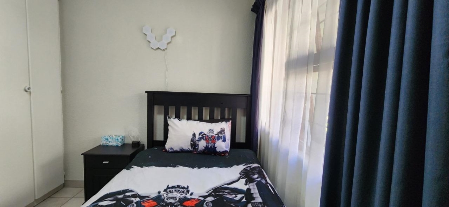 3 Bedroom Property for Sale in Verwoerdpark Gauteng