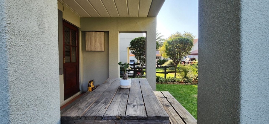 3 Bedroom Property for Sale in Verwoerdpark Gauteng