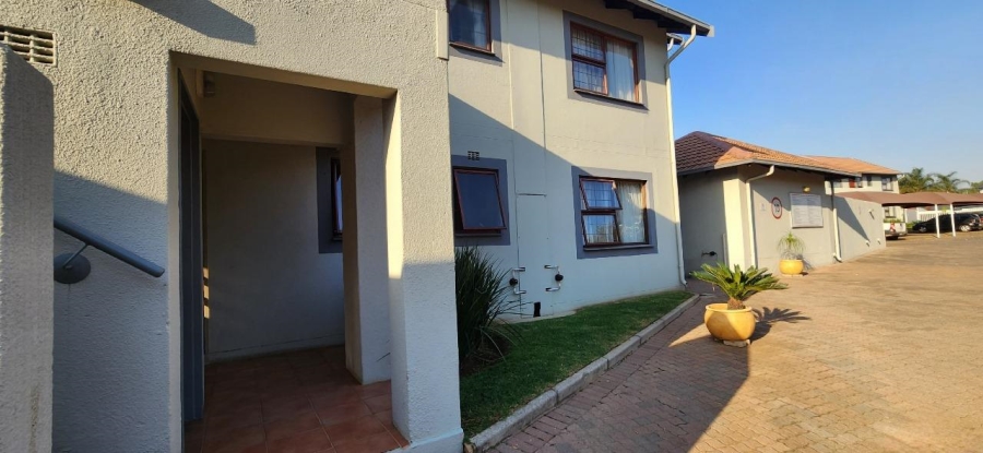 3 Bedroom Property for Sale in Verwoerdpark Gauteng